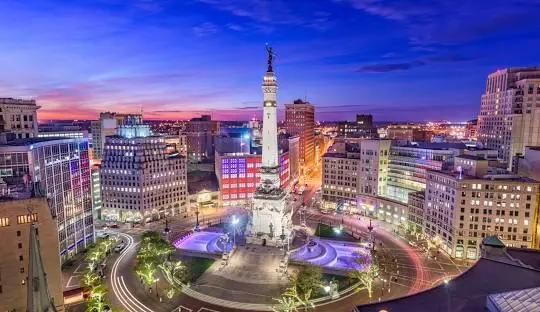 Indianapolis Travel Guide: Airports, Hotels, Must-See Spots & Car Service