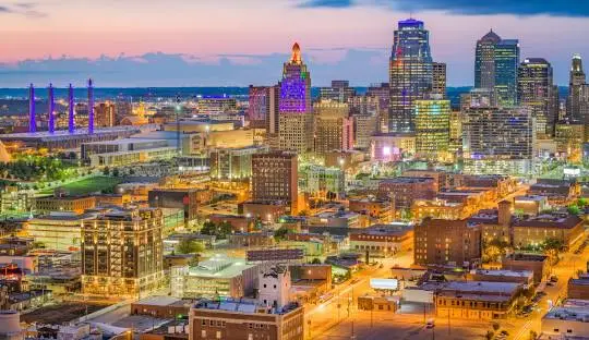 Kansas City Travel Guide: Airports, Hotels, Must-See Spots & Car Service