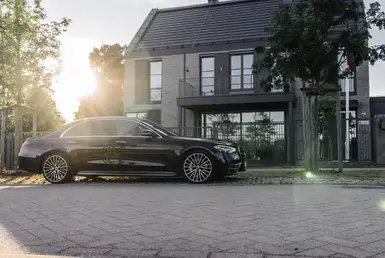 Luxury Limo Service: Experience elegance and power with the Mercedes-Benz E-Class, AMG, and S-Class. Indulge in opulence and style. Book now!