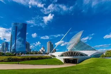 Chicago to Milwaukee Car Service