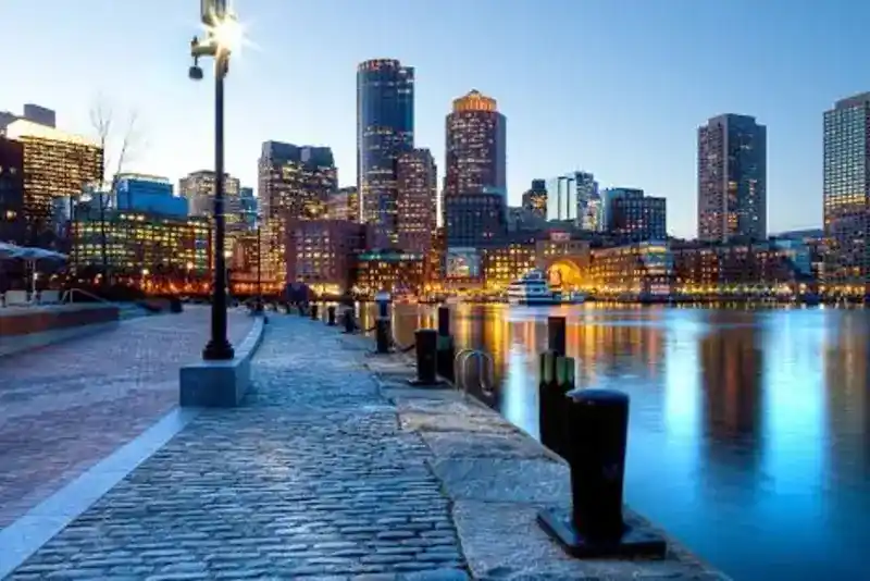 Boston Travel Guide: Airports, Hotels, Must-See Spots & Car Service